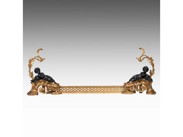 A pair of louis xv style gilt and patinated bronze andirons 45 cm. (17.71 in.) - afbeelding 2 van  5