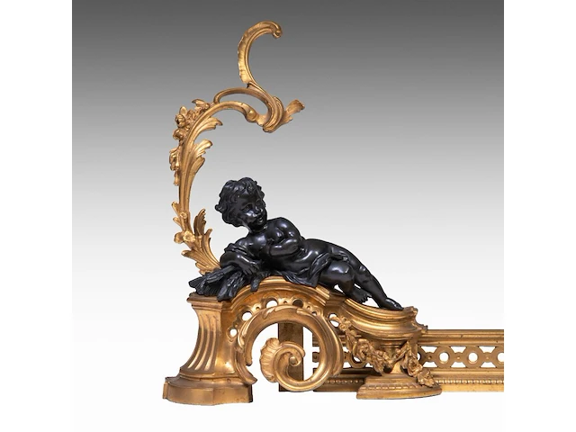 A pair of louis xv style gilt and patinated bronze andirons 45 cm. (17.71 in.) - afbeelding 4 van  5