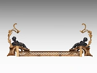 A pair of louis xv style gilt and patinated bronze andirons 45 cm. (17.71 in.) - afbeelding 5 van  5