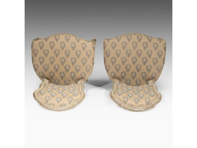 A pair of patinated louis xvi chairs, 18thc 84 x 51 x 55 cm. (33.07 x 20.07 x 21.64 in.) - afbeelding 6 van  6