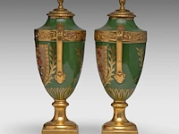 A pair of polychrome and gilt limoges porcelain vases and covers, decorated with hand-painted flowers 42 cm. (16.53 in.) - afbeelding 2 van  6