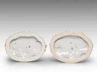 A pair of polychrome decorated saxony porcelain figurines of europa and the bull, marked dresden 26.5 x 24 cm. (10.42 x 9.44 in.) - afbeelding 10 van  12