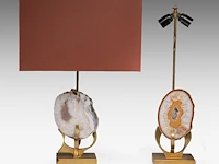 A pair of vintage '70s design table lamps, brass with agate stones smallest: 66.5 cm. (26.17 in.), tallest: 72.5 cm. (28.53 in.)