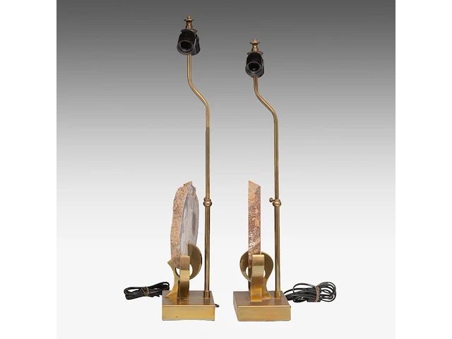 A pair of vintage '70s design table lamps, brass with agate stones smallest: 66.5 cm. (26.17 in.), tallest: 72.5 cm. (28.53 in.) - afbeelding 4 van  6