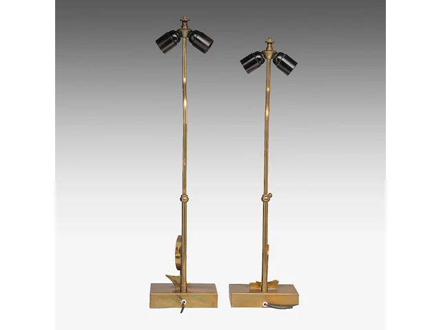 A pair of vintage '70s design table lamps, brass with agate stones smallest: 66.5 cm. (26.17 in.), tallest: 72.5 cm. (28.53 in.) - afbeelding 5 van  6