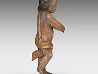 A polychrome limewood sculpture of a putto, 18thc 68 cm. (26.76 in.) - afbeelding 5 van  6