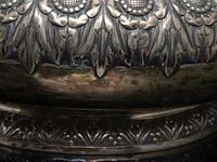 A portuguese silver pique-fleurs on a mirrored stand, porto hallmarks (1886-1938), total h 15 - 35 cm, 833/000 - afbeelding 7 van  7