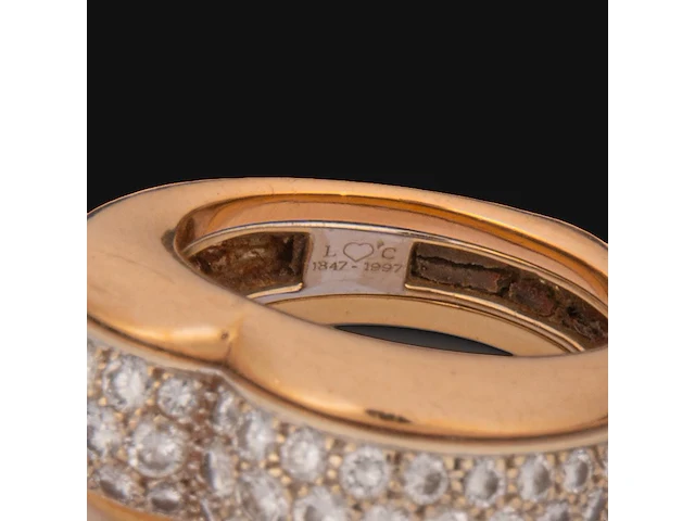 A rare cartier 'juliette' 18ct yellow gold ring set with brilliant-cut diamonds, weight: 14,5 g (+) - afbeelding 4 van  10