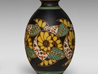 A rare charles catteau (1880-1966) art deco vase, polychrome floral design, ca 1927 30 cm. (11.81 in.) - afbeelding 4 van  7