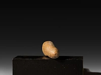 A rare stone age carved stone phallus, ca. 2300 bc, l 9 cm - afbeelding 4 van  6