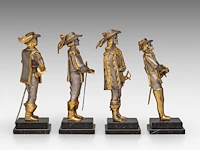 A set of four gilt and silver-plated musketeers by piero benzoni (1938) 23 cm. (9.06 in.) - afbeelding 6 van  10