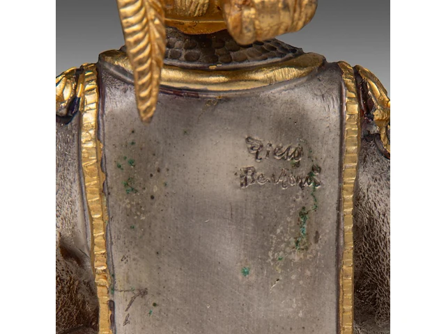 A set of four gilt and silver-plated musketeers by piero benzoni (1938) 23 cm. (9.06 in.) - afbeelding 9 van  10