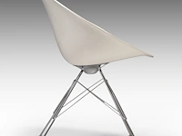 A set of six ero isi chairs by philippe starck for kartell 81 x 49 x 50 cm. (31.89 x 19.28 x 19.67 in.) - afbeelding 8 van  10