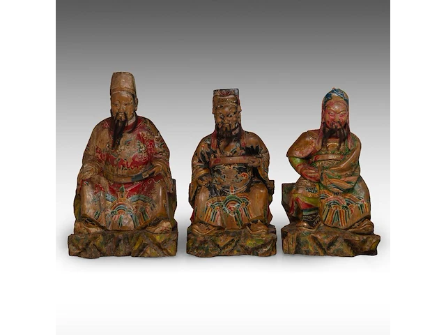 A set of south chinese polychrome lacquered figures of the three dignitaries/officials, late qing, h 48 - 54 cm - afbeelding 1 van  13