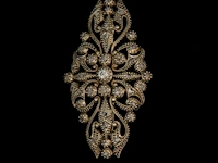 A set of two 18ct gold brooches and two 18ct gold rings, set with diamonds, total weight: 31,1 g - afbeelding 3 van  5
