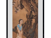 A set of two chinese paintings, 'beauties on a terrace', signed, late qing (early 20thc), framed 153 x 53 cm (one frame) - afbeelding 2 van  15