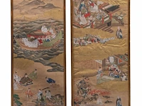 A set of two japanese paintings with scenes from the tale of taishokan, gold, ink and watercolour on paper, marked, edo period (1644-1868), framed 134 cm x 50 cm (each) - afbeelding 2 van  7