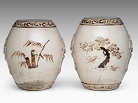 A similar pair of chinese cizhou ware garden chairs, flanked by lion masks, ming dynasty, h 39 cm - afbeelding 3 van  6