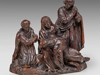 A small carved walnut pieta group, 18thc 14 x 15 cm. (5.50 x 5.91 in.) - afbeelding 6 van  6