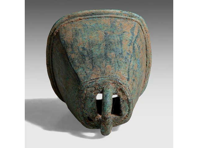 A south chinese/vietnamese bronze bell, dong-son culture (800 bc – 200 ad), h 9,5 cm - afbeelding 7 van  7
