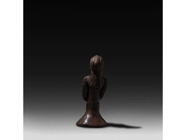 A terracotta jewish falash mura culture figure of a pregnant woman, ethiopia 12.5 cm. (4.91 in.) - afbeelding 3 van  4