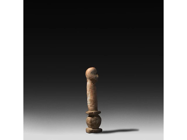 A terracotta phallic figure, excavated in afghanistan, h 20 cm - afbeelding 2 van  4