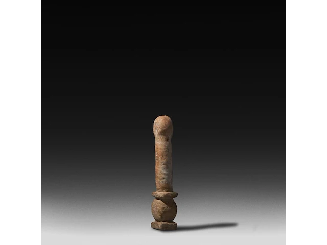 A terracotta phallic figure, excavated in afghanistan, h 20 cm - afbeelding 3 van  4