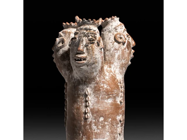 A terracotta three-headed nana densu legba torso figure, fon people, benin 37 cm. (14.57 in.) - afbeelding 5 van  6