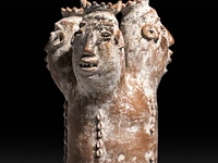 A terracotta three-headed nana densu legba torso figure, fon people, benin 37 cm. (14.57 in.) - afbeelding 5 van  6