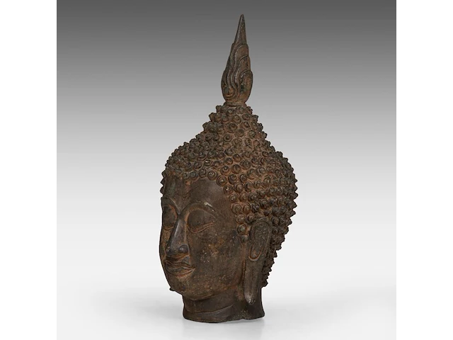 A thai bronze head of buddha, sukhothai style, h 25,7 cm - afbeelding 2 van  6