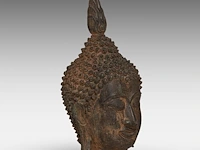 A thai bronze head of buddha, sukhothai style, h 25,7 cm - afbeelding 6 van  6