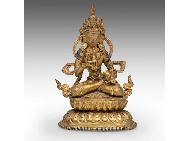 A tibetan gilt bronze figure of vajrassattva, early 19thc, h 14 cm - weight about 565 g - afbeelding 1 van  8
