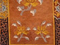 A tibetan 'lotus' carpet, 20thc 187 x 93 cm. (73.62 x 36.60 in.) - afbeelding 4 van  6