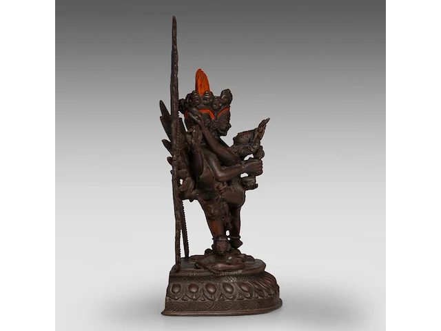 A tibetan/himalayan bronze figure of vajrakilaya and diptichakra, 19thc, h 20 cm - weight about 1778g - afbeelding 6 van  9