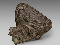 A tibetan/himalayan bronze figure of white tara, 17thc/18thc, h 16,5 cm - weight about 674g - afbeelding 7 van  8