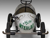 A torck 'koersmodel' pedal car for 'interlait', 1957-1960, parc-école verviers - 1960 71 x 150 x 77 cm. (27.94 x 59.04 x 30.30 in.) - afbeelding 3 van  7