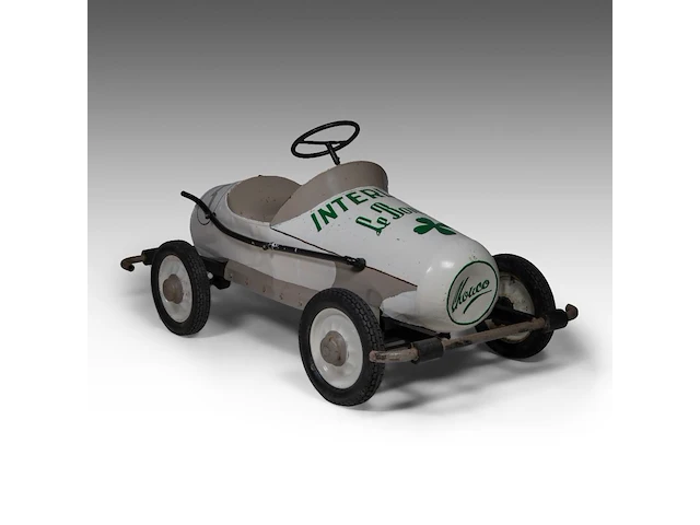 A torck 'koersmodel' pedal car for 'interlait', 1957-1960, parc-école verviers - 1960 71 x 150 x 77 cm. (27.94 x 59.04 x 30.30 in.) - afbeelding 6 van  7