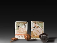 A various and interesting collection of chinese phallic items h 10 - w 7,5 cm (the porcelain) - afbeelding 5 van  9