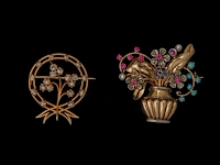 A various collection of a silver and a gold brooch, 9 tie clips and two gold rings - afbeelding 3 van  5