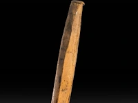A various collection of carved wooden folk walking sticks with phallic handles - afbeelding 4 van  13