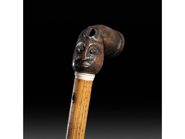 A various collection of carved wooden folk walking sticks with phallic handles - afbeelding 6 van  13