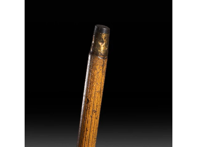 A various collection of carved wooden folk walking sticks with phallic handles - afbeelding 8 van  13