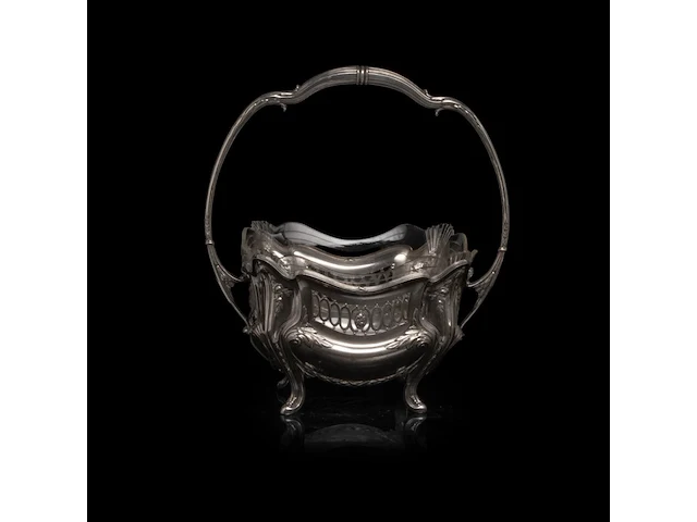 A various collection of silver tableware, h 3 - 32 cm, total weight: 3624 g - afbeelding 6 van  22