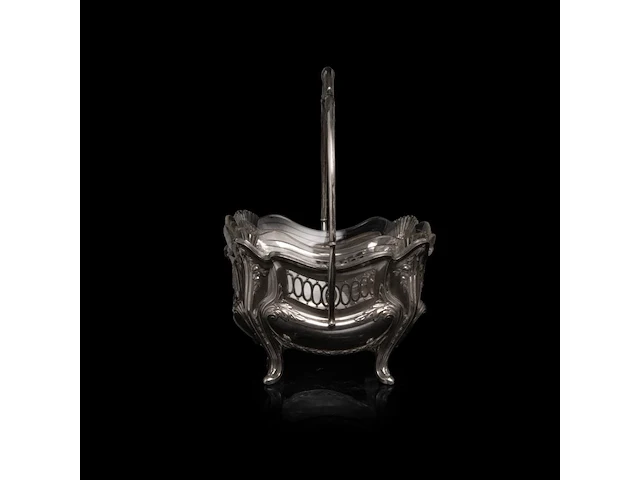 A various collection of silver tableware, h 3 - 32 cm, total weight: 3624 g - afbeelding 9 van  22