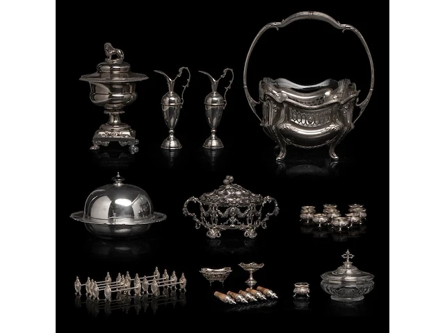 A various collection of silver tableware, h 3 - 32 cm, total weight: 3624 g - afbeelding 1 van  22