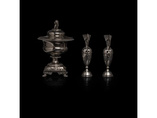 A various collection of silver tableware, h 3 - 32 cm, total weight: 3624 g - afbeelding 16 van  22
