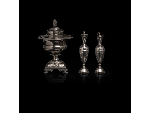 A various collection of silver tableware, h 3 - 32 cm, total weight: 3624 g - afbeelding 18 van  22