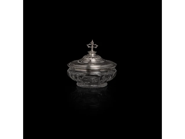A various collection of silver tableware, h 3 - 32 cm, total weight: 3624 g - afbeelding 20 van  22