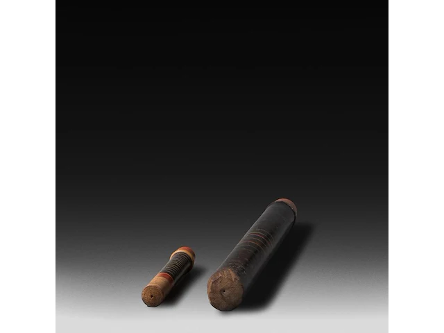 A various collection of traditional indian ceremonial items, symbolising yoni and lingam, h 64,5 cm (tallest) - afbeelding 3 van  8