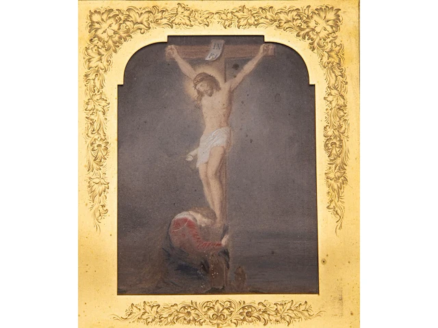A very fine gothic revival gilt bronze and enamel triptych, with hand-painted porcelain plaques, late 19thc 31 cm. (12.19 in.) - afbeelding 3 van  12